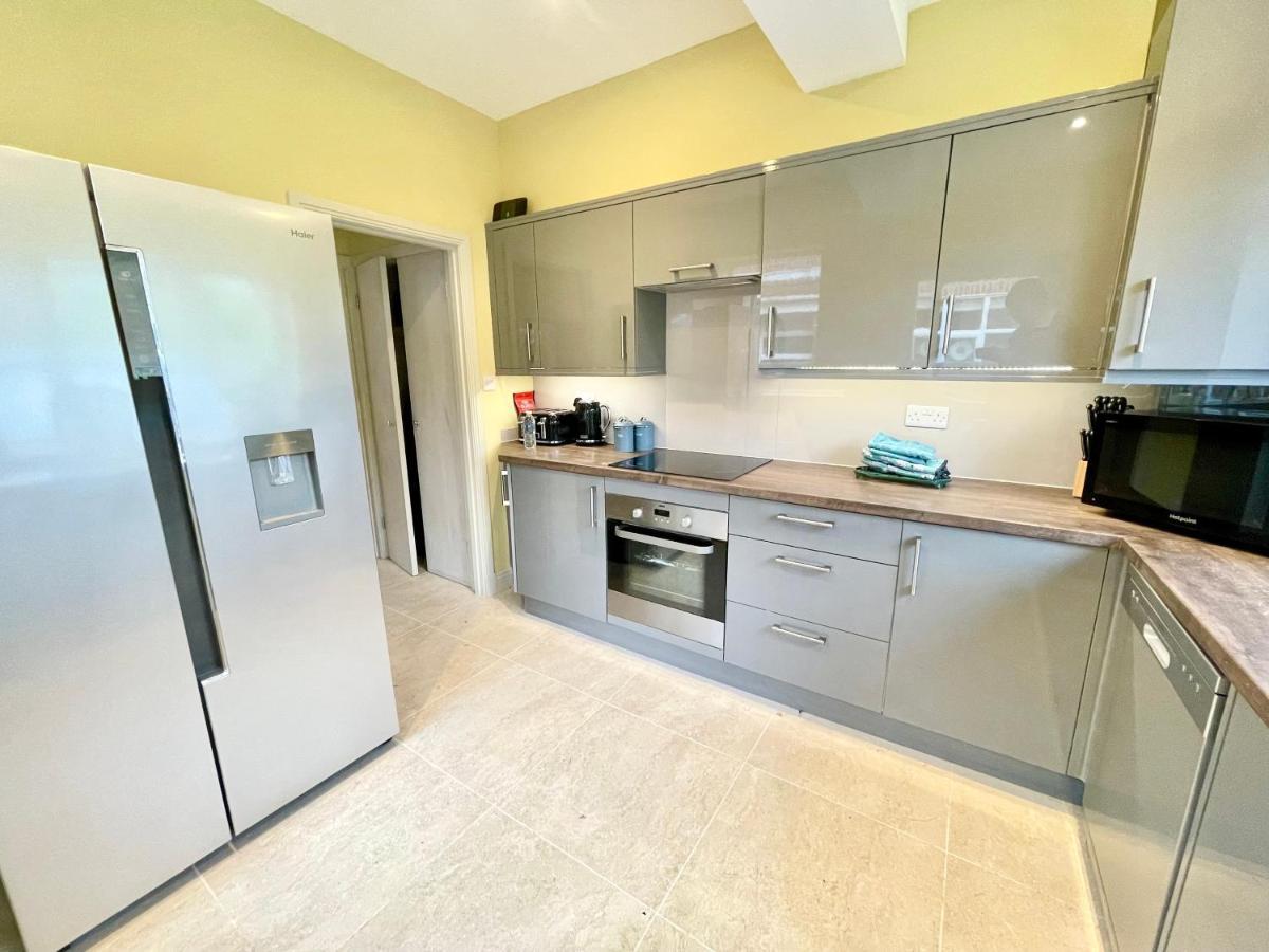 יורק Central Townhouse With Free Off Road Parking And Garden מראה חיצוני תמונה